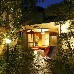 旅館 山水荘