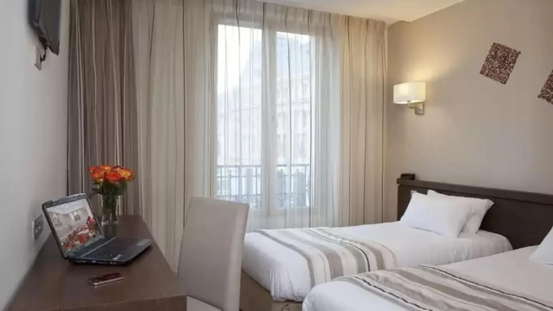 Le Grand Hotel De Normandie Paříž 4*,  Francie